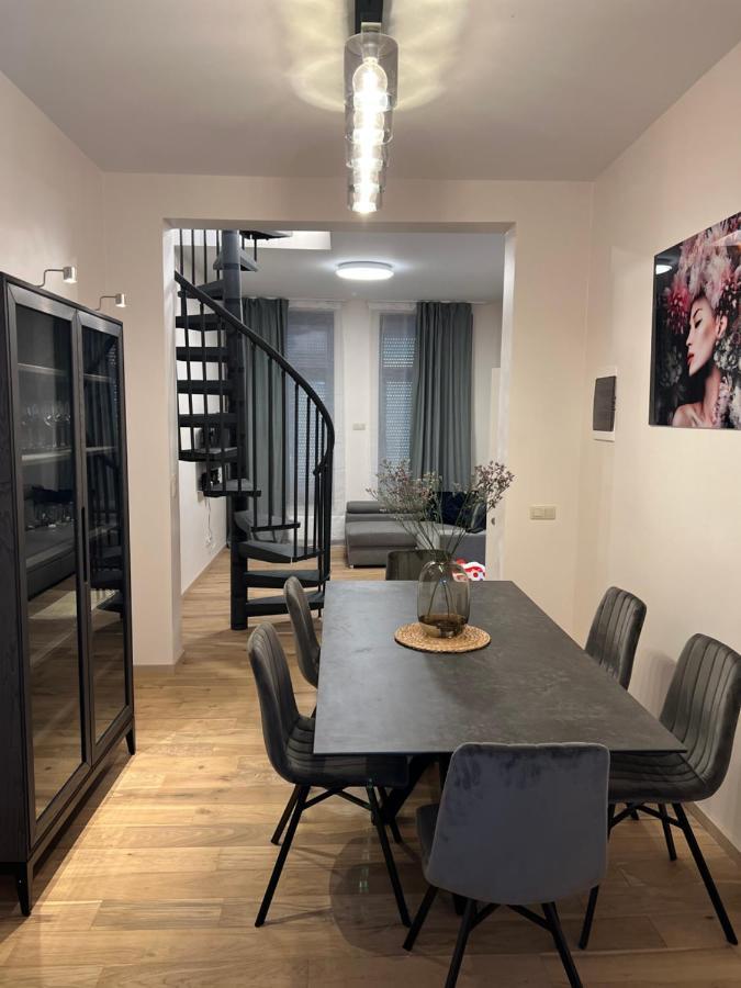 Exclusive Two-level With Private Terrace On The Canal Apartamento Bruselas