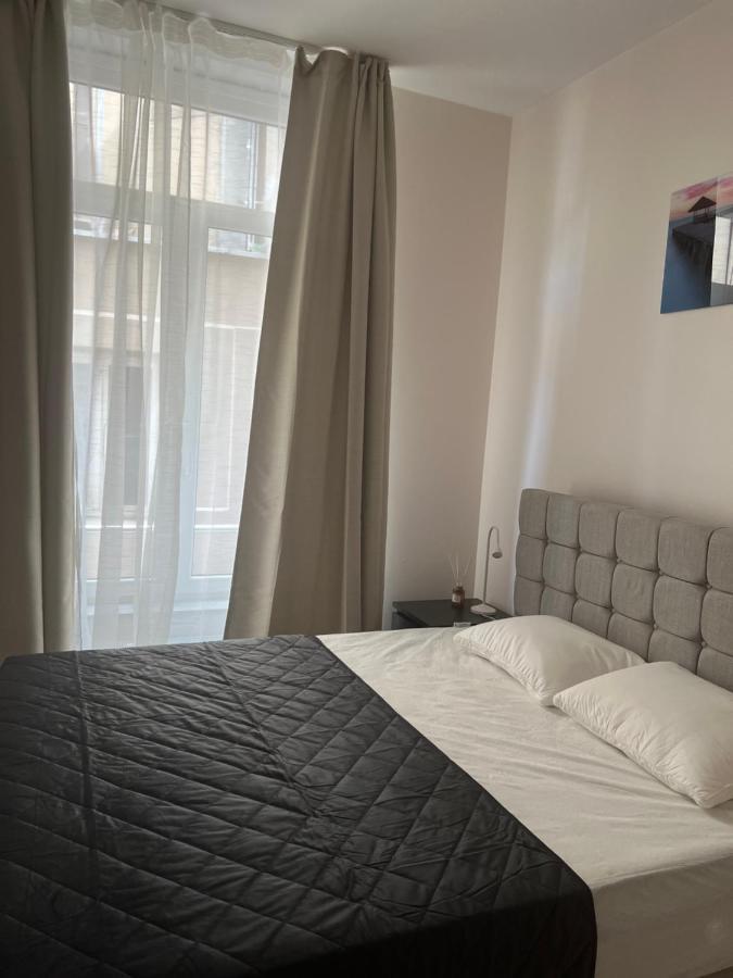 Exclusive Two-level With Private Terrace On The Canal Bruselas